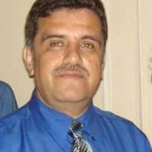 Meet your Posher, Eduardo